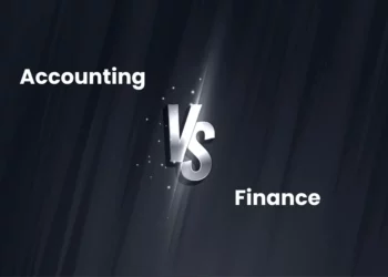 accounting vs finance